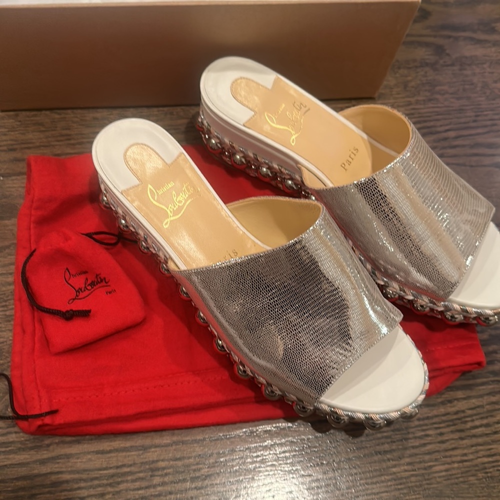 *Brand new Christian Louboutin Mules!!!